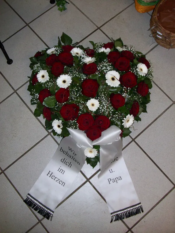 Herzen von Blumen Holdack – Bild 2