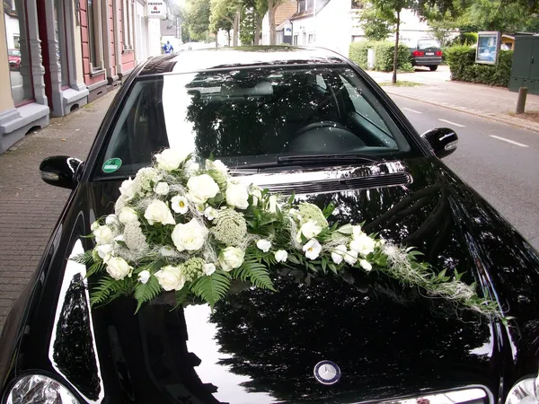 Autoschmuck von Blumen Holdack – Bild 4