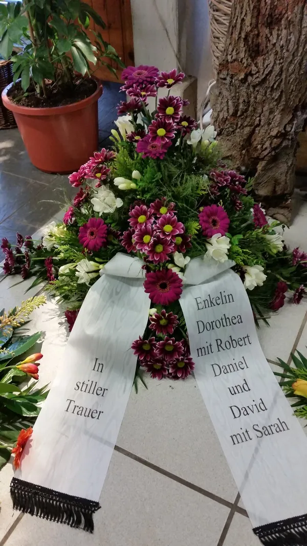 Gestecke von Blumen Holdack – Bild 3