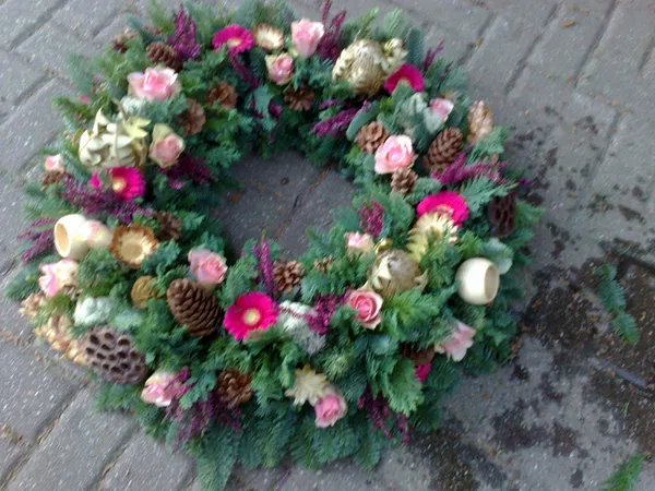 Kränze von Blumen Holdack – Bild 8