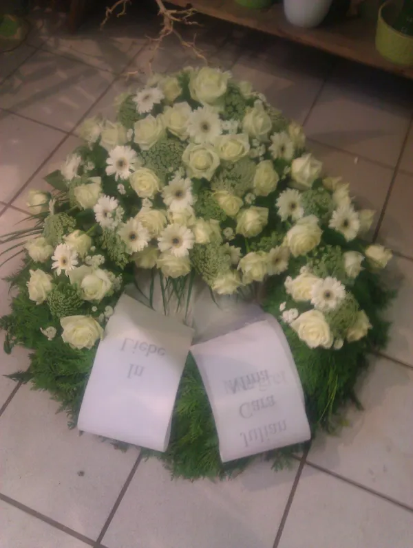 Kränze von Blumen Holdack – Bild 33