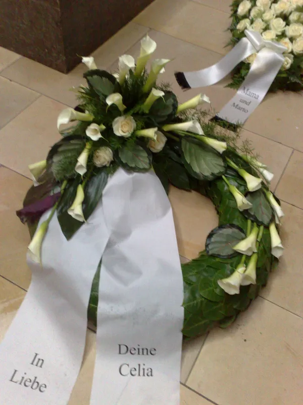 Kränze von Blumen Holdack – Bild 7