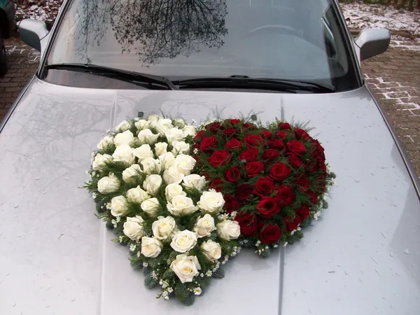 Autoschmuck von Blumen Holdack – Bild 5