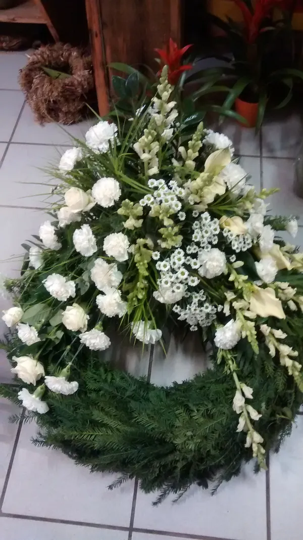 Kränze von Blumen Holdack – Bild 43