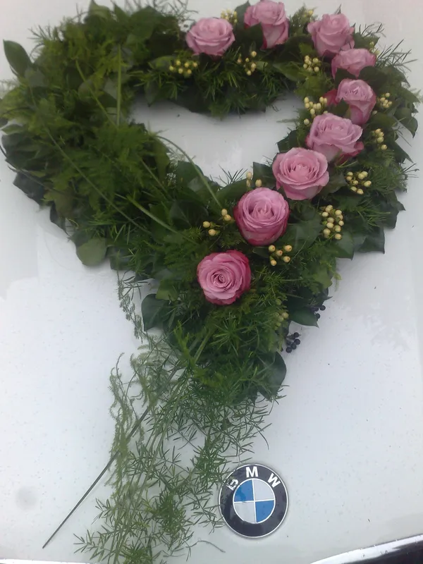 Autoschmuck von Blumen Holdack – Bild 10