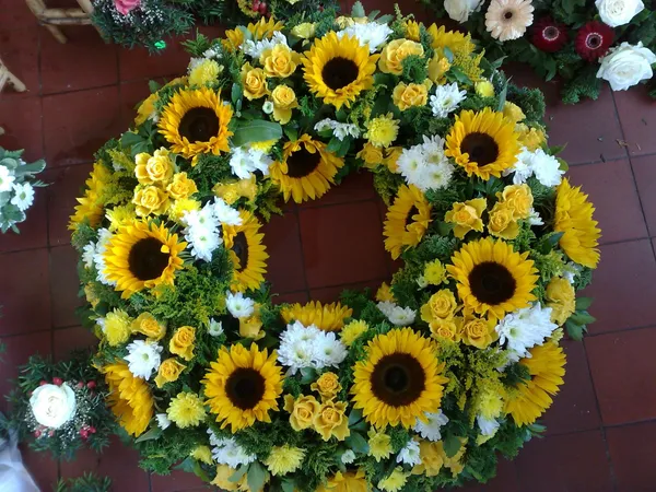 Kränze von Blumen Holdack – Bild 6