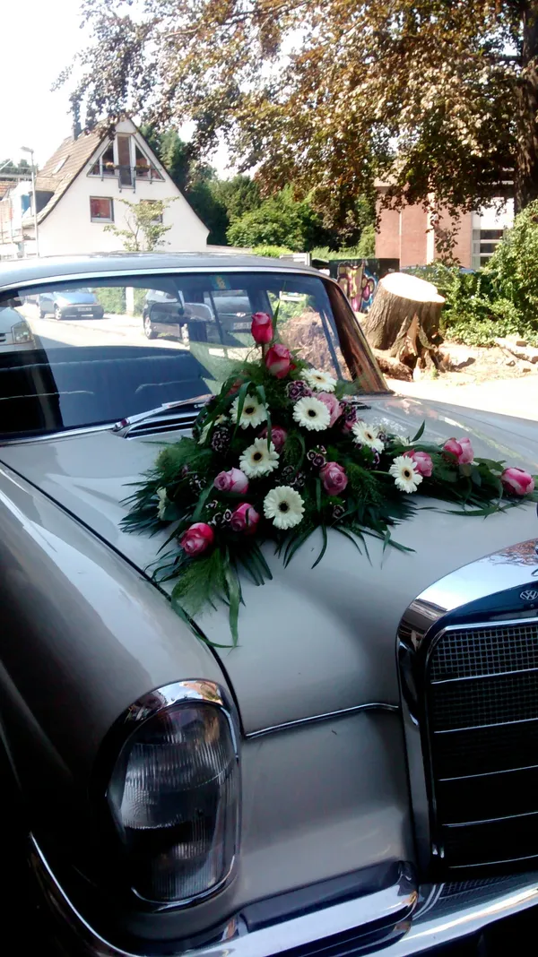 Autoschmuck von Blumen Holdack – Bild 25